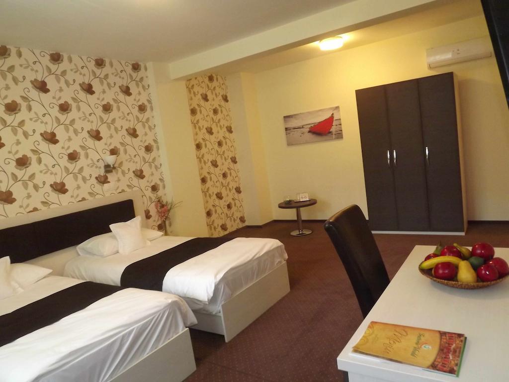 West Plaza Residence Бухарест Номер фото